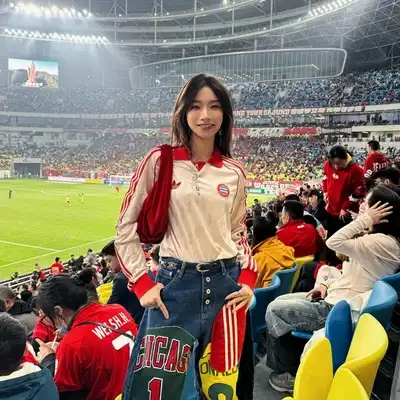 邓恒致